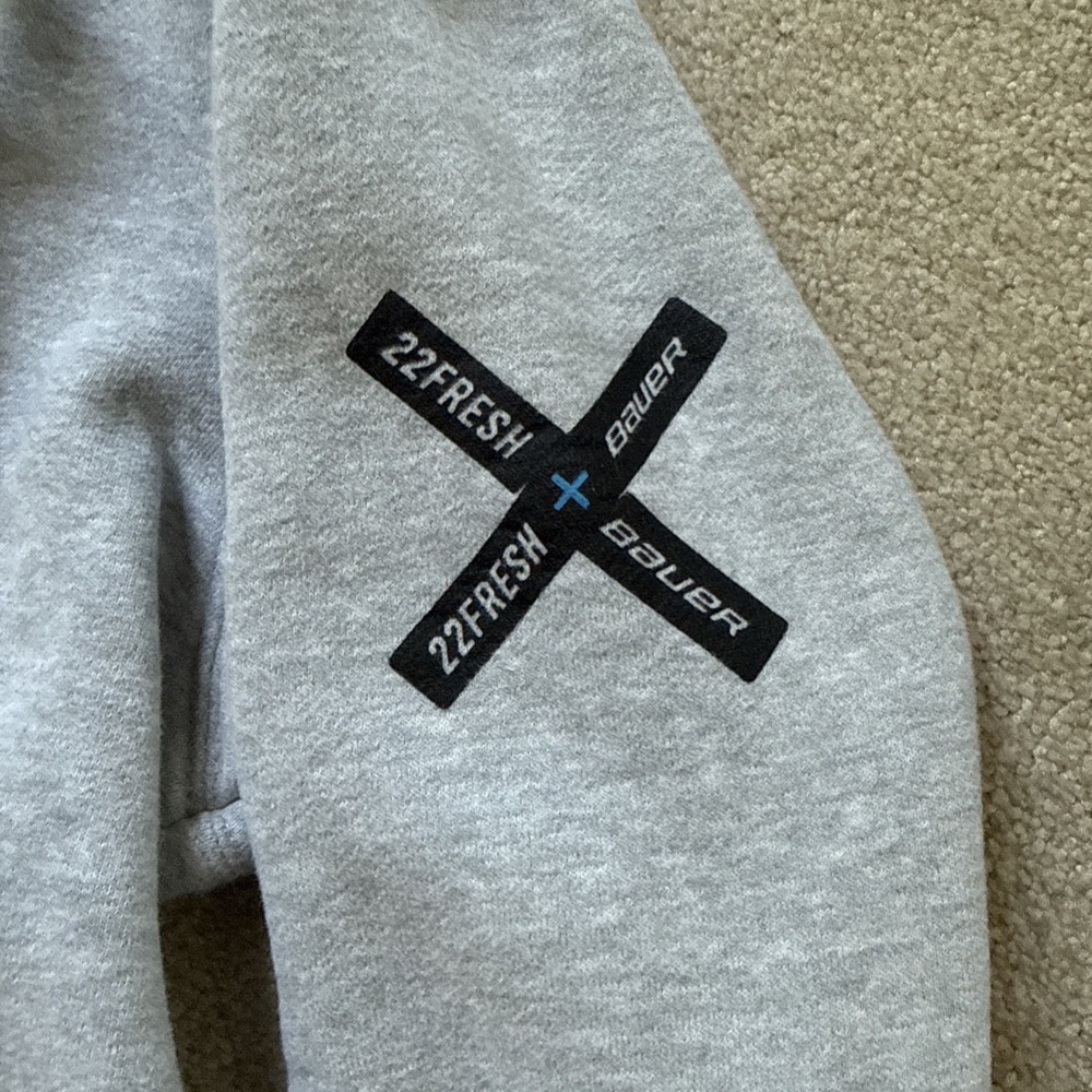 Bauer x 22Fresh Pullover Hoodie Gray Fleece Hockey Men's XS - Picture 7 of 10